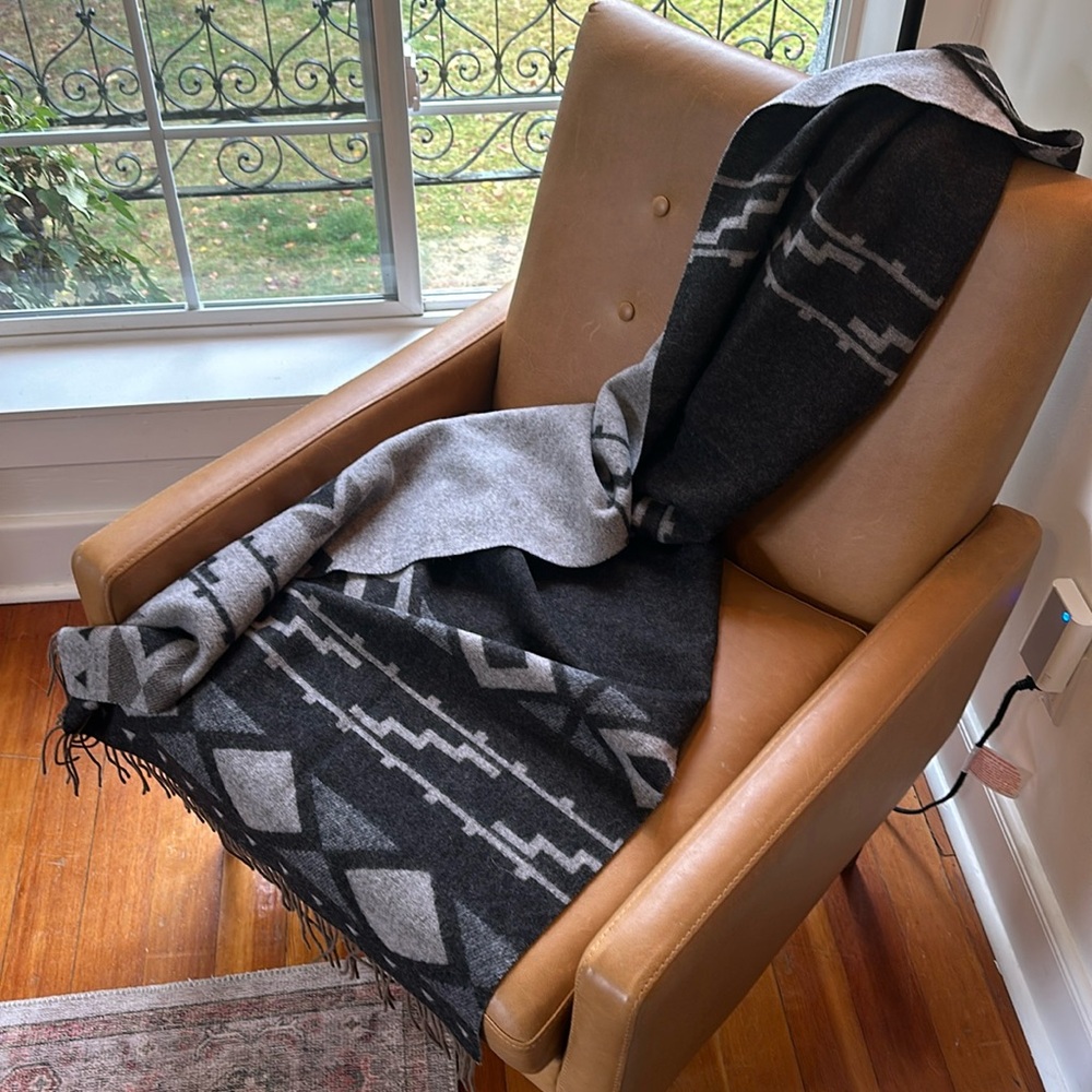 Wilfred Classic Wool Scarf
